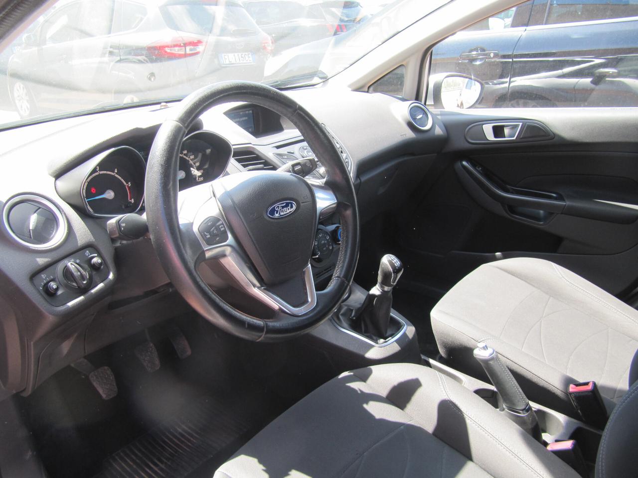 Ford Fiesta Plus 1.5 TDCi 75CV 5 porte