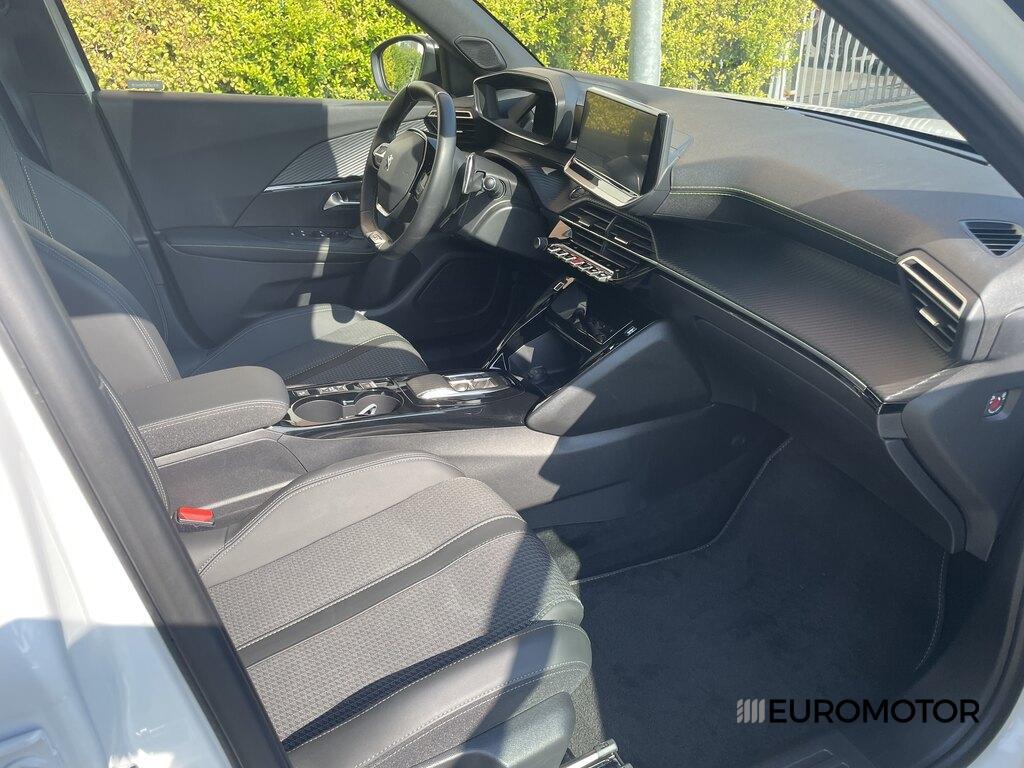 Peugeot 2008 1.5 BlueHDi GT EAT