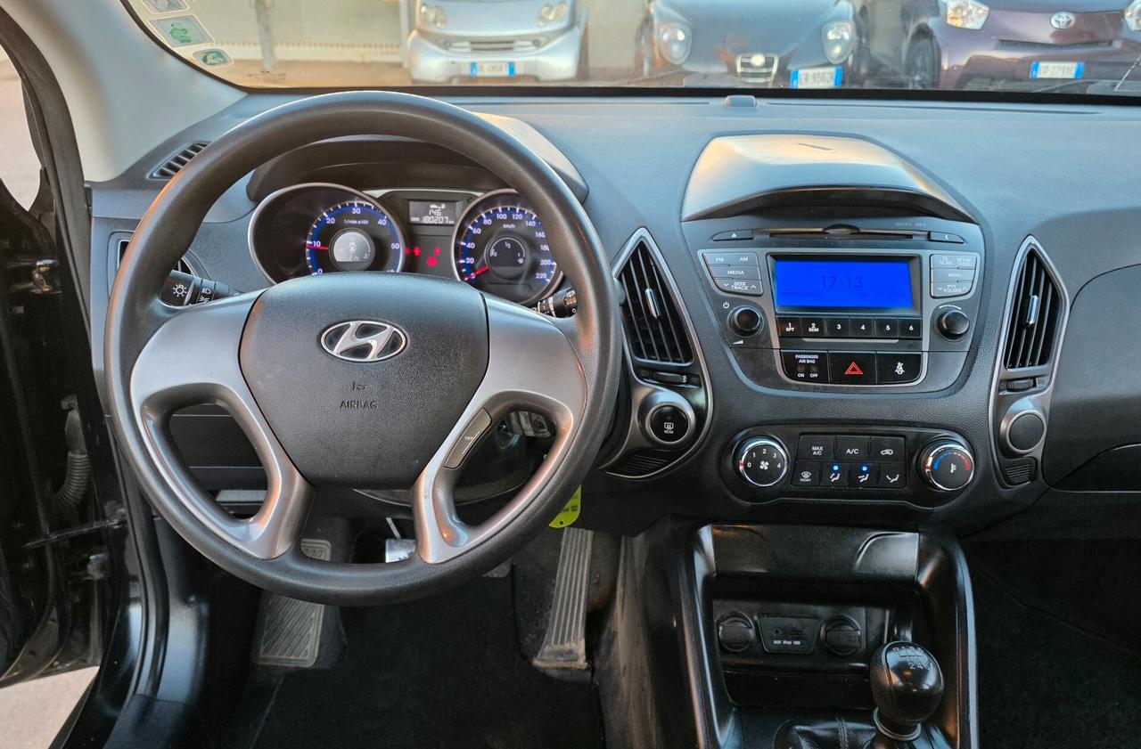 Hyundai iX35 1.7 CRDi 2WD Xpossible