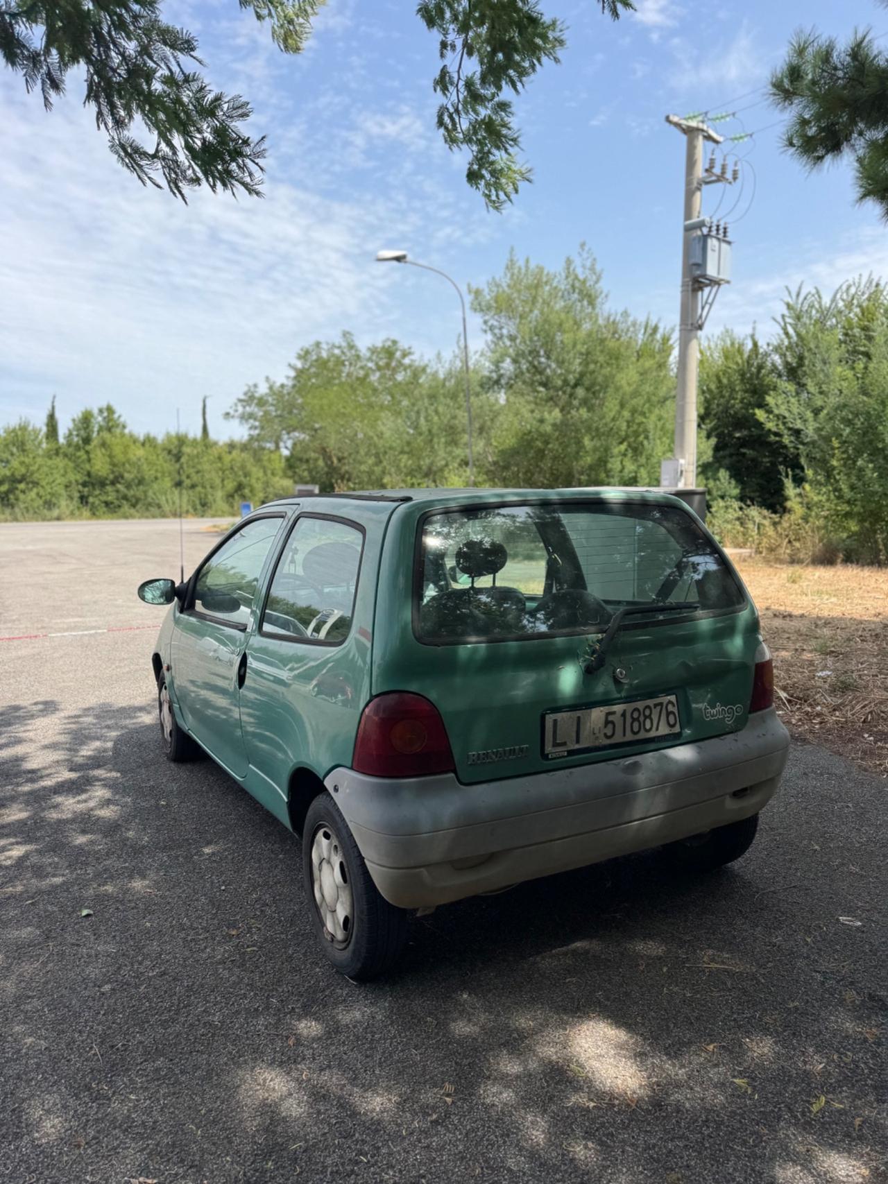 Renault Twingo 1.2i cat Base (1239cc)