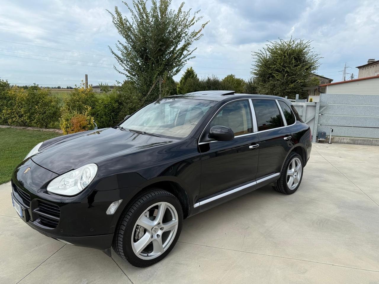 Porsche Cayenne 4.5 cat S