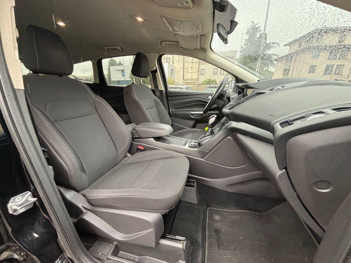 Ford Kuga 2.0 tdci Business s&s 2wd 120cv powershift my19.25