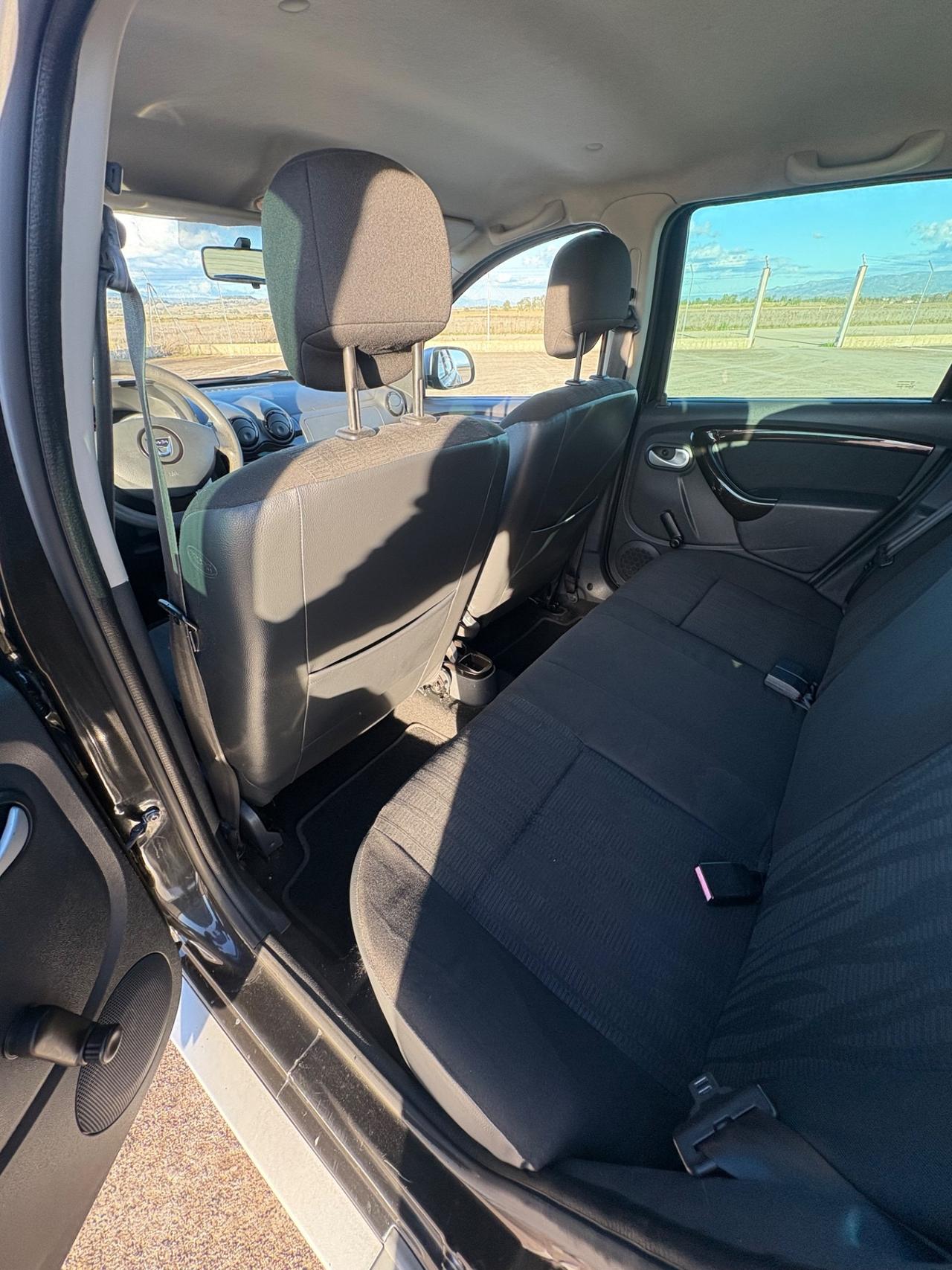 Dacia Duster 1.5 dCi 110CV 4x4 Lauréate