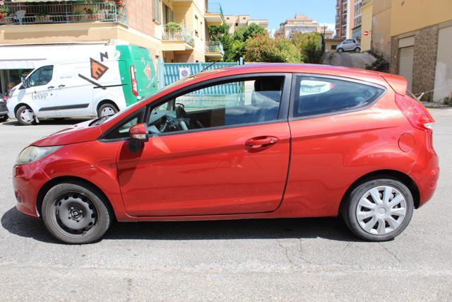 FORD Fiesta + 1.4 TDCi 68CV 3 porte U. Proprietario Neopat.