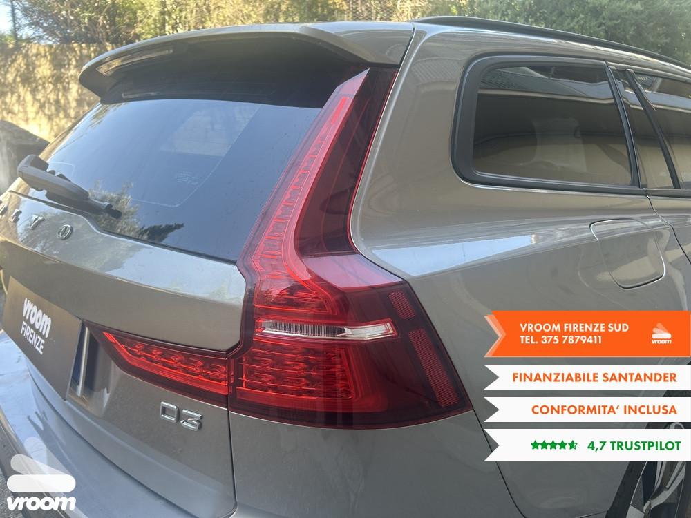 VOLVO V60 (2018-->) V60 D3 Geartronic Momentum ...