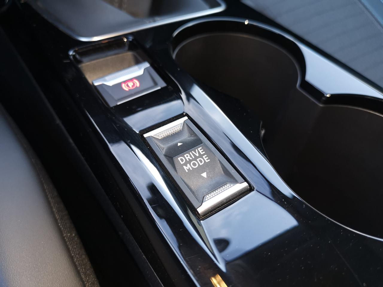 Peugeot 208 PureTech 100 Stop&Start 5 porte Allure