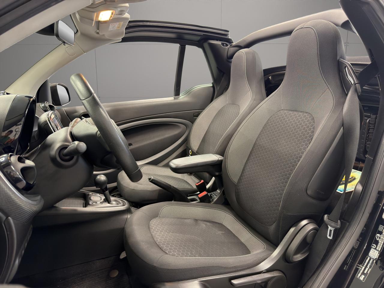 Smart fortwo cabrio eq Passion Cabrio - Unipro - Promo finanziamento - Schermo