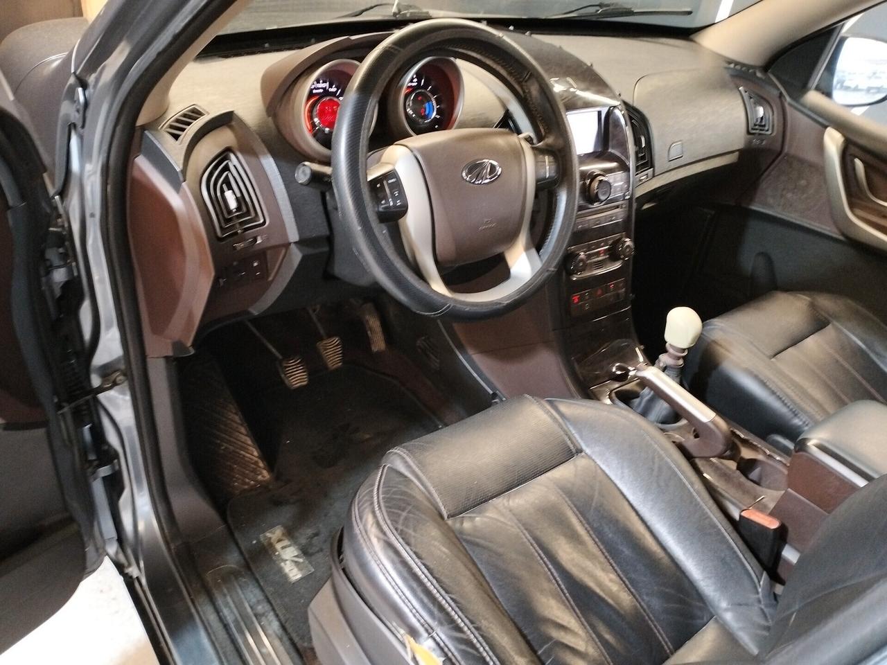 Mahindra XUV500 2.2 16v W8 fwd 7 p.ti M1 - NEOPATENTATI