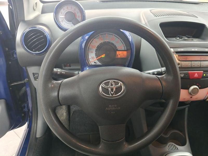 Toyota Aygo Aygo 5p 1.0 Lounge connect m-mt