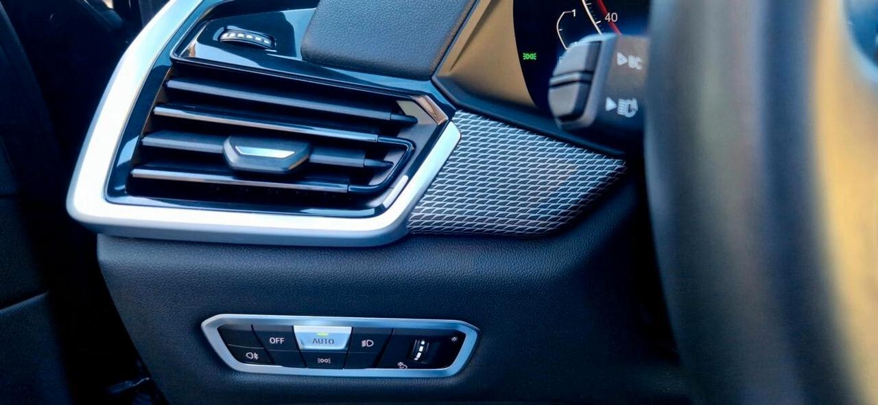 Bmw X6 40d 48V XDrive 340Cv Msport Solo 98000Km