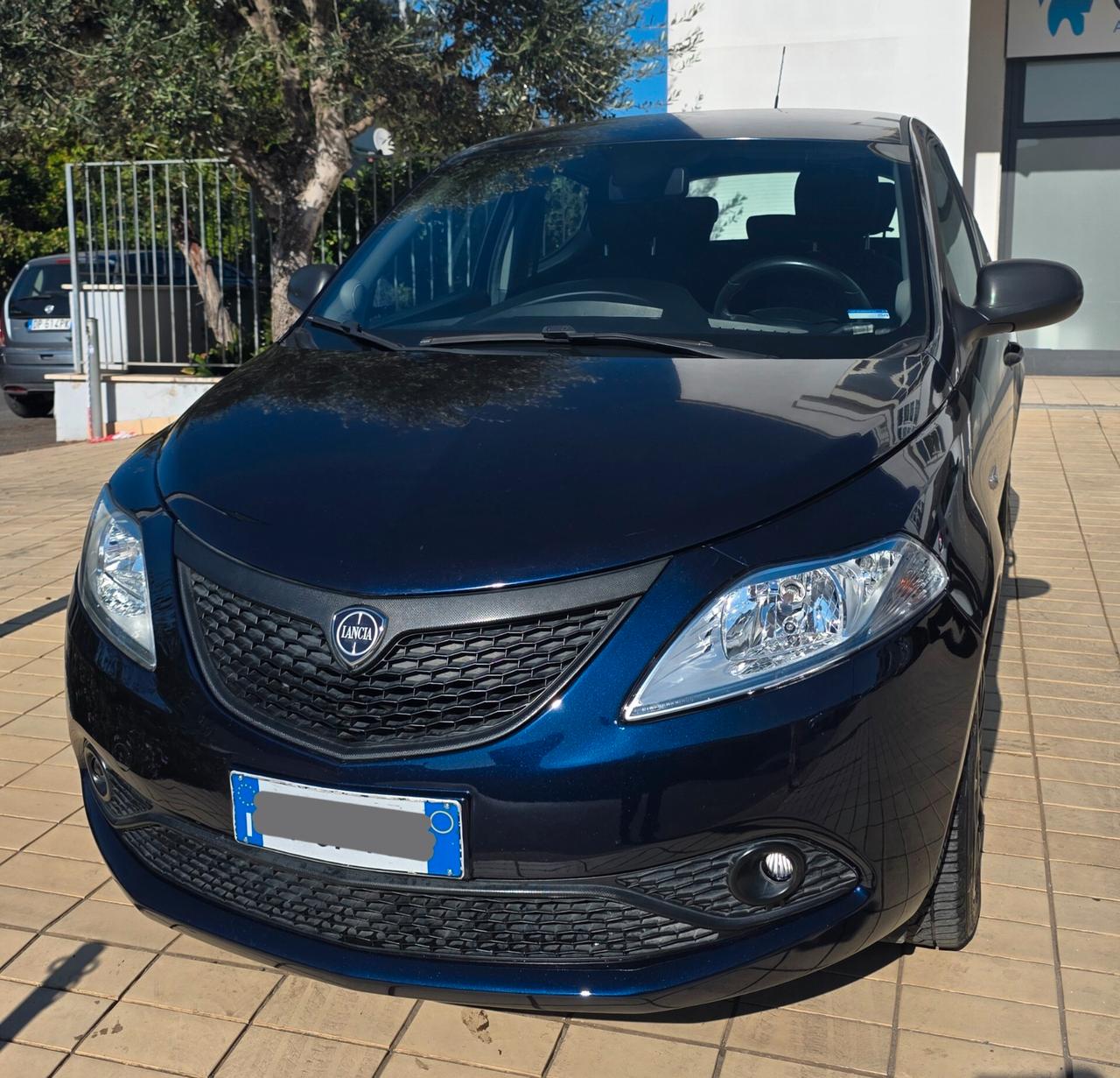 Lancia Ypsilon 1.2 69 CV 5 porte GPL Ecochic Elefantino Blu