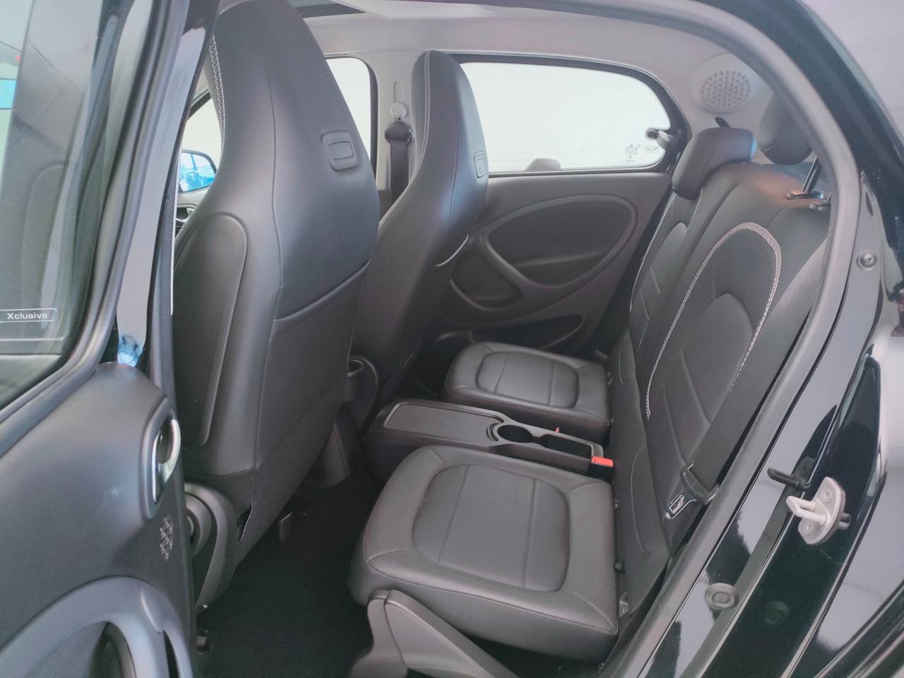 SMART Forfour II 2015 - Forfour 0.9 t Brabus Xclusive 109cv twinamic