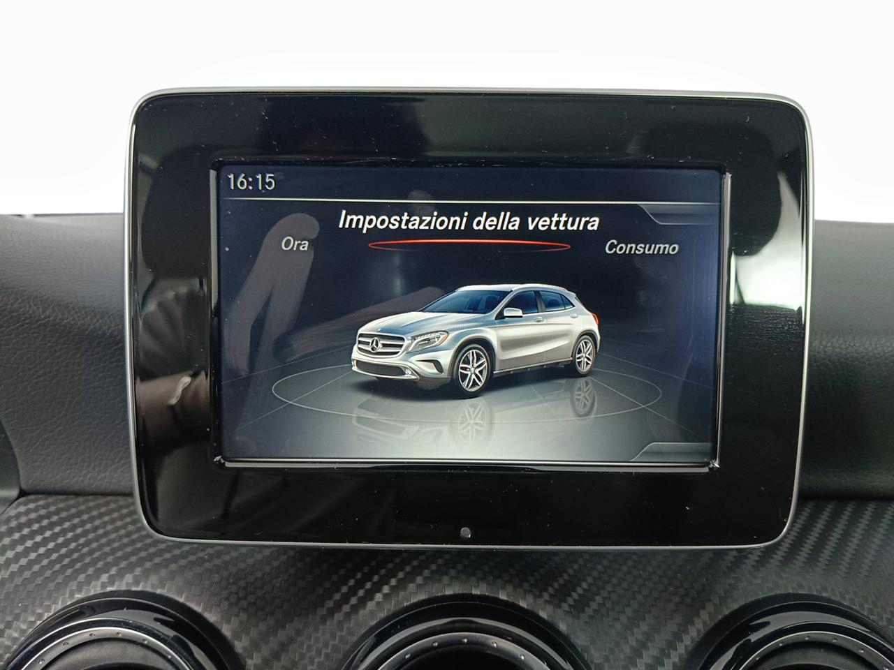 Mercedes-Benz GLA-X156 2014 - GLA 180 d (cdi) Executive
