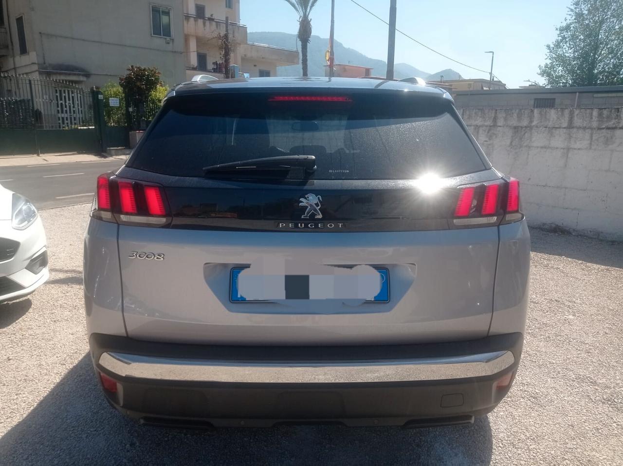 Peugeot 3008 BlueHDi 130 S&S EAT8 Crossway-2020
