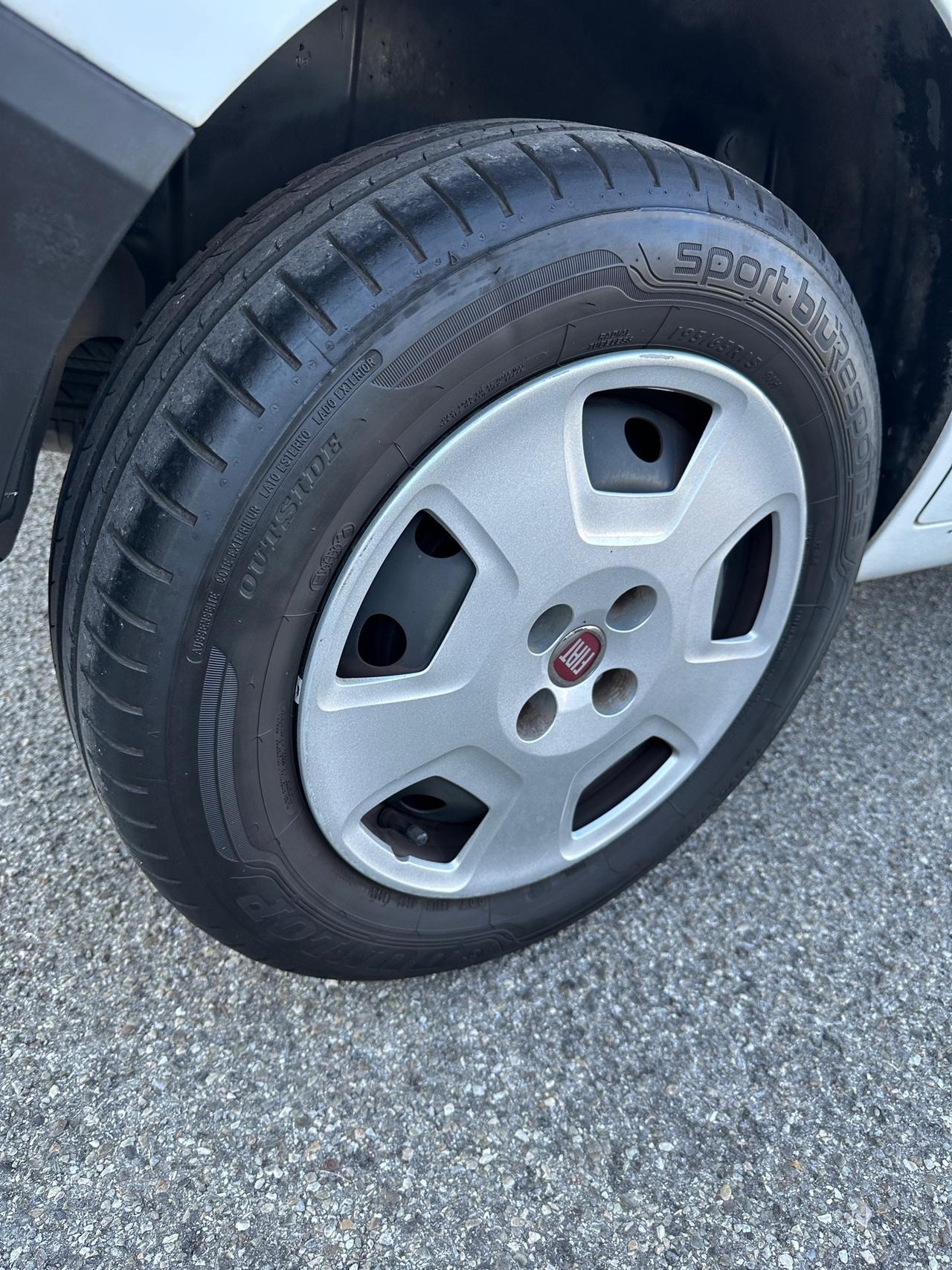 Fiat Fiorino 1.3 Multijet 95 CV - 2022