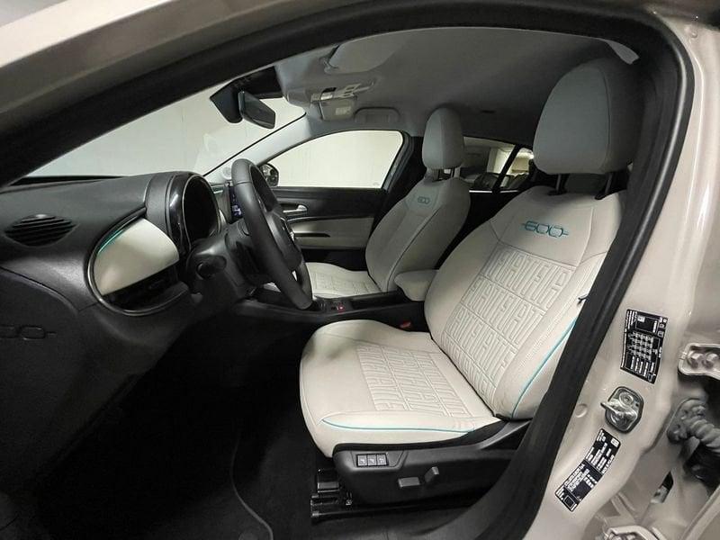 FIAT 600 600 Hybrid 110 CV DCT MHEV La Prima