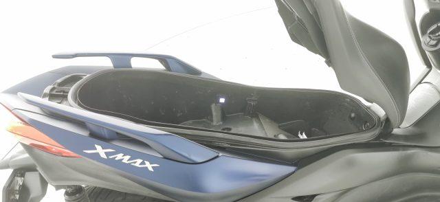 YAMAHA X-MAX 300 TECH MAX