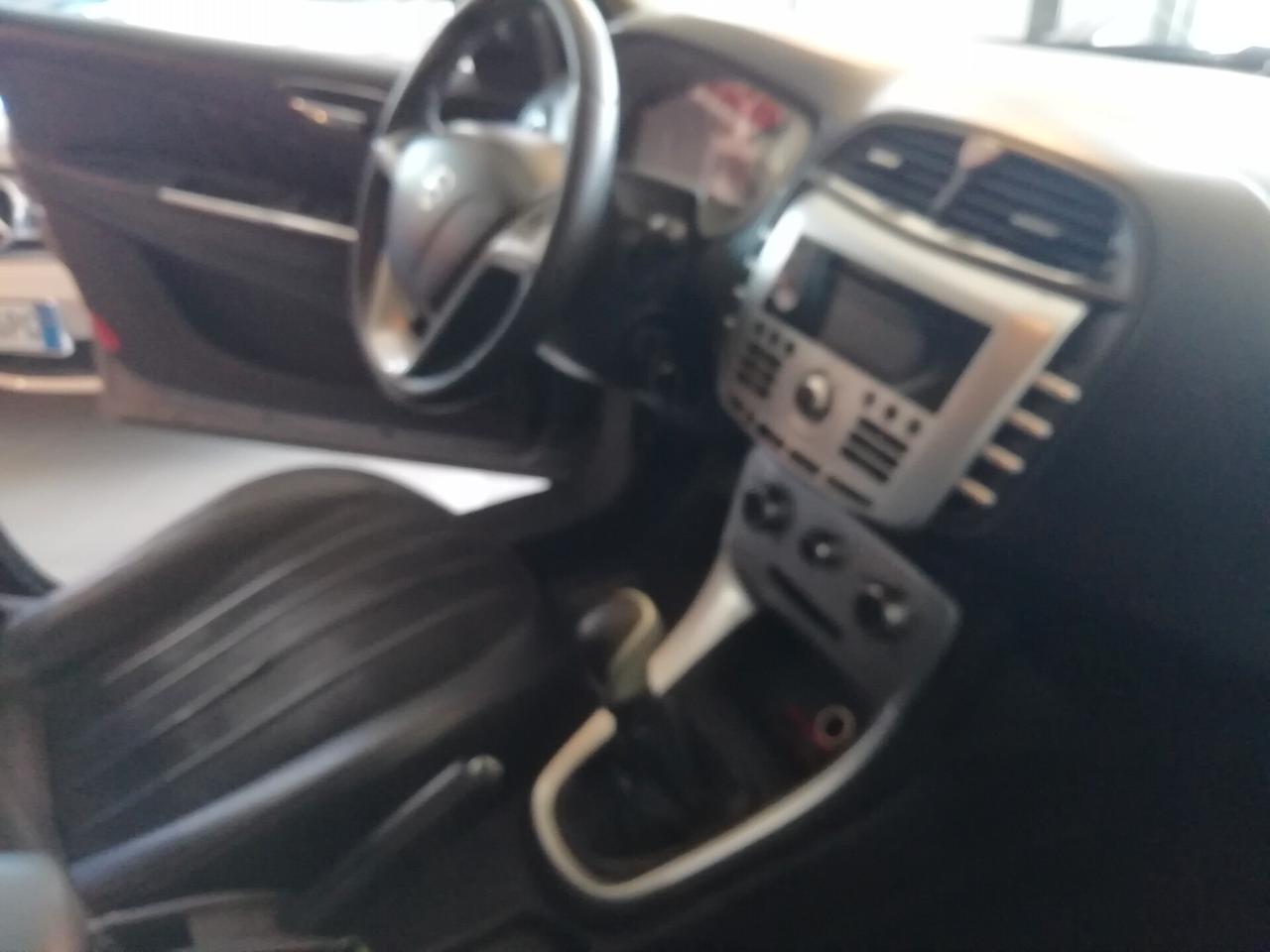 Lancia Delta 1.6 MJT DPF Argento