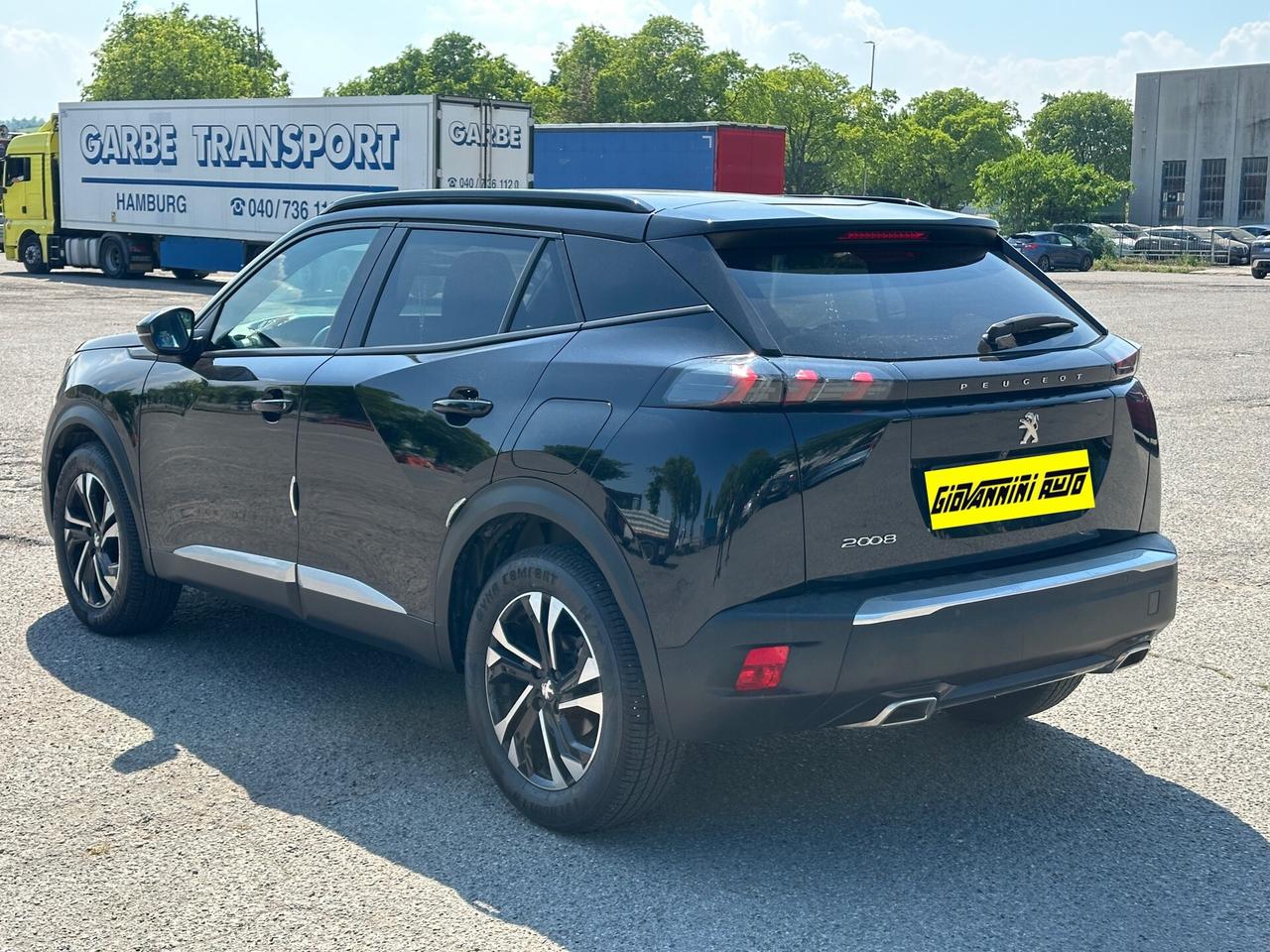 Peugeot 2008 1.2 Benz. EAT8 Allure (Garanzia 24 Mesi)