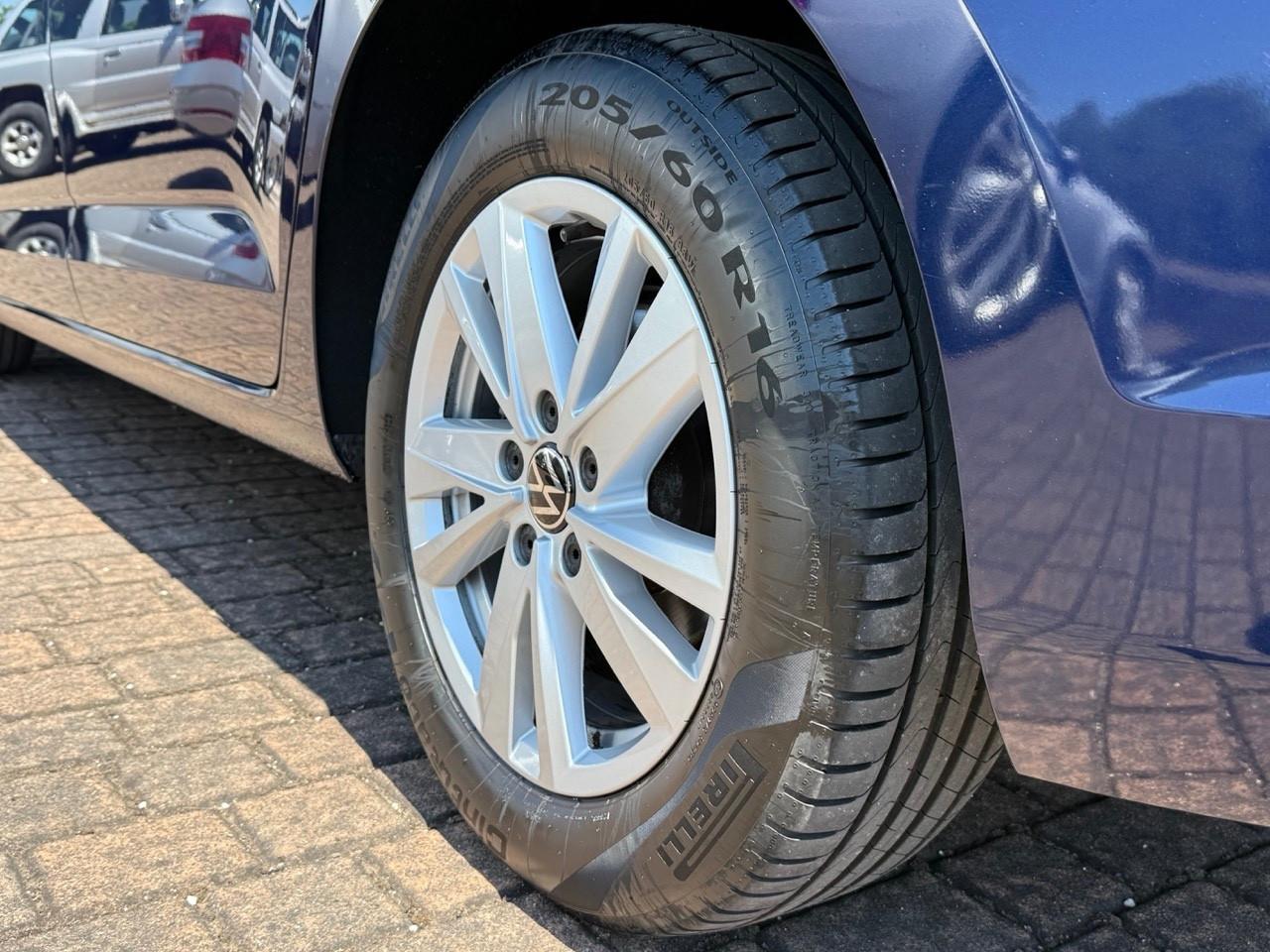 Volkswagen Touran 2.0 TDI 122 CV 2021 7 POSTI/GARANZIA