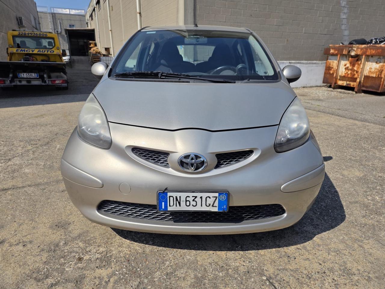 Toyota Aygo 1.0 12V VVT-i 5 porte