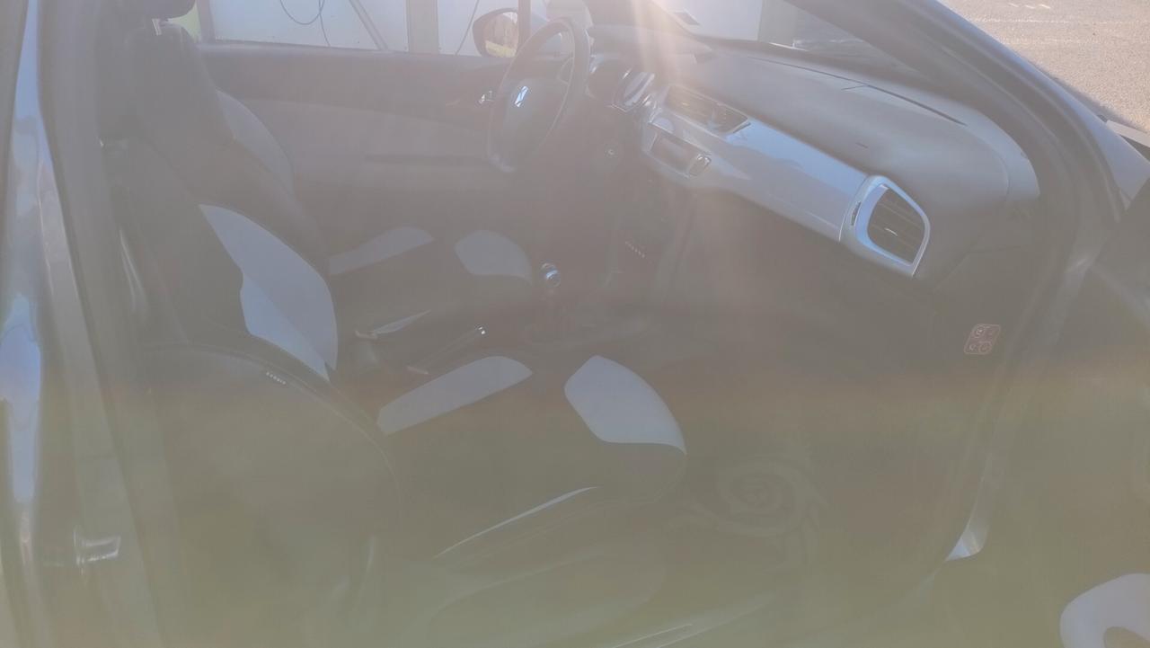 Ds DS3 3 1.4 VTi 95 Chic NEOPATENTATI - 2010