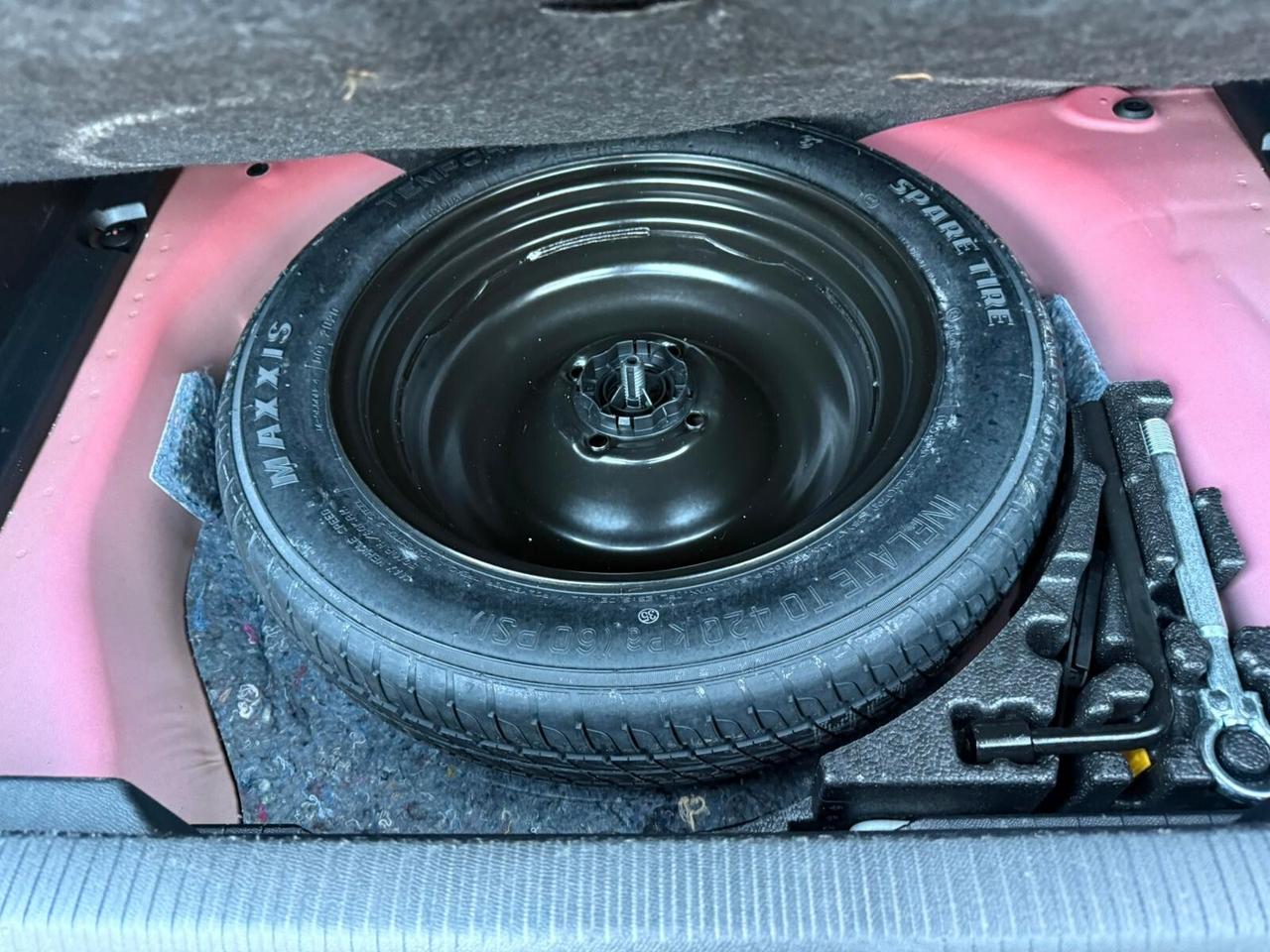 Peugeot 2008 PureTech 130 S&S EAT8 Allure