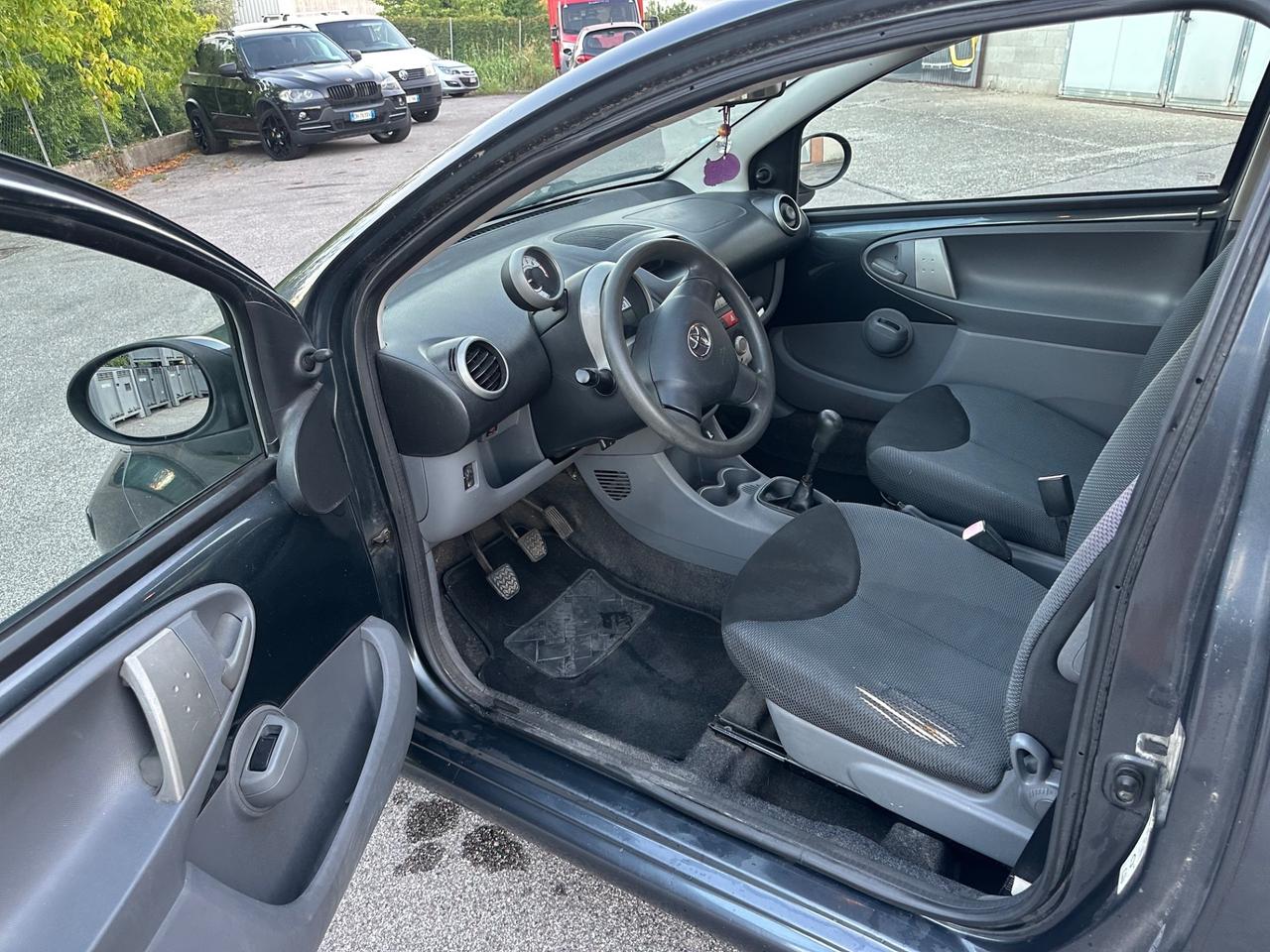 Toyota Aygo 1.0 12V VVT-i 3 porte