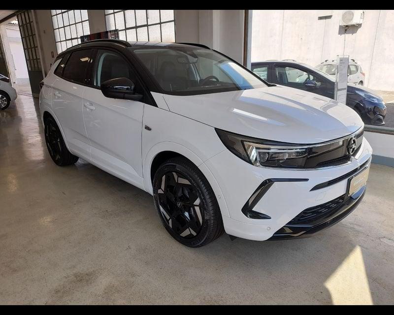 Opel Grandland GSe 1.6 300cv PHEV AWD