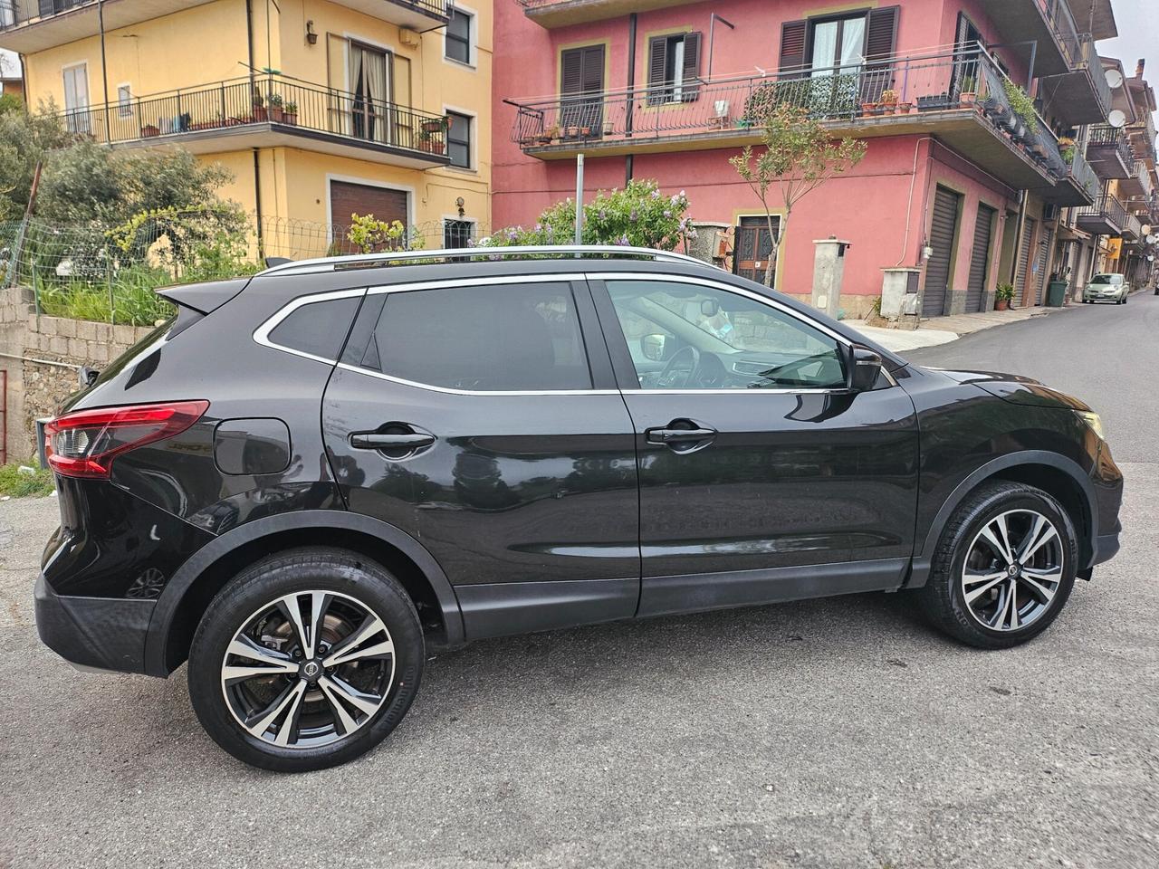 Nissan Qashqai 1.5 dCi 110cv N- Connecta 2018