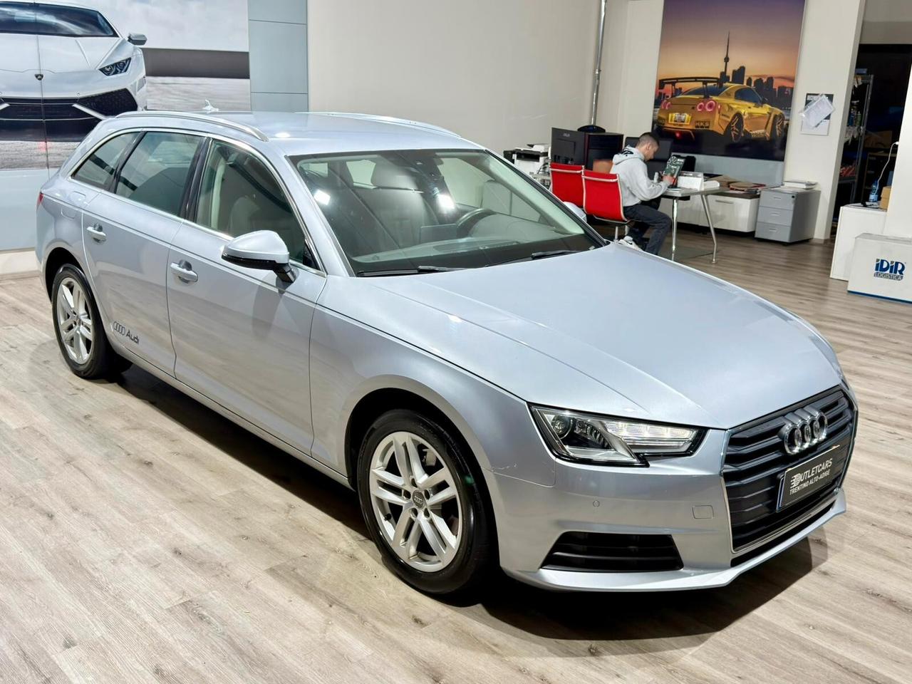 AUDI A4 AVANT 2.0TDI 150cv MANUALE 2016 GANCIO