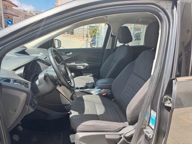 Ford Kuga 2.0 TDCI 2WD Business 1 PROPR.-TAGL.FORD!!