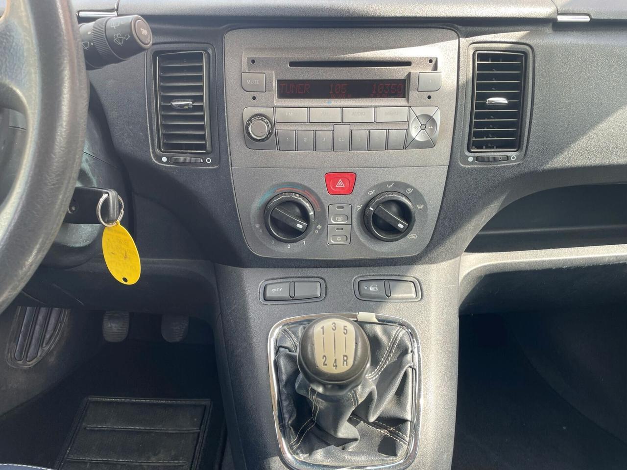 Lancia MUSA 1.3 Multijet 16V Argento