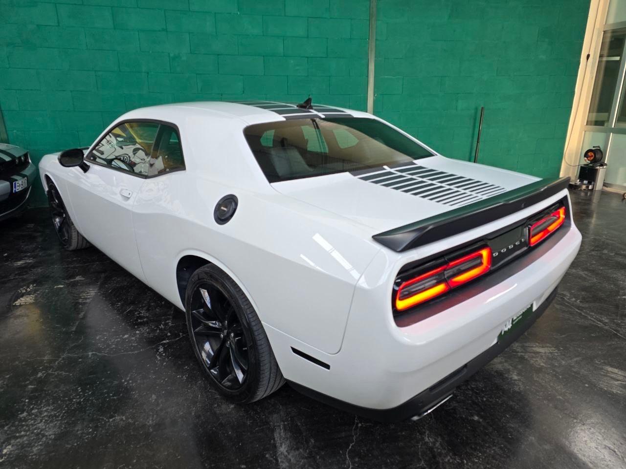 Dodge Challenger 3.6 SXT PLUS