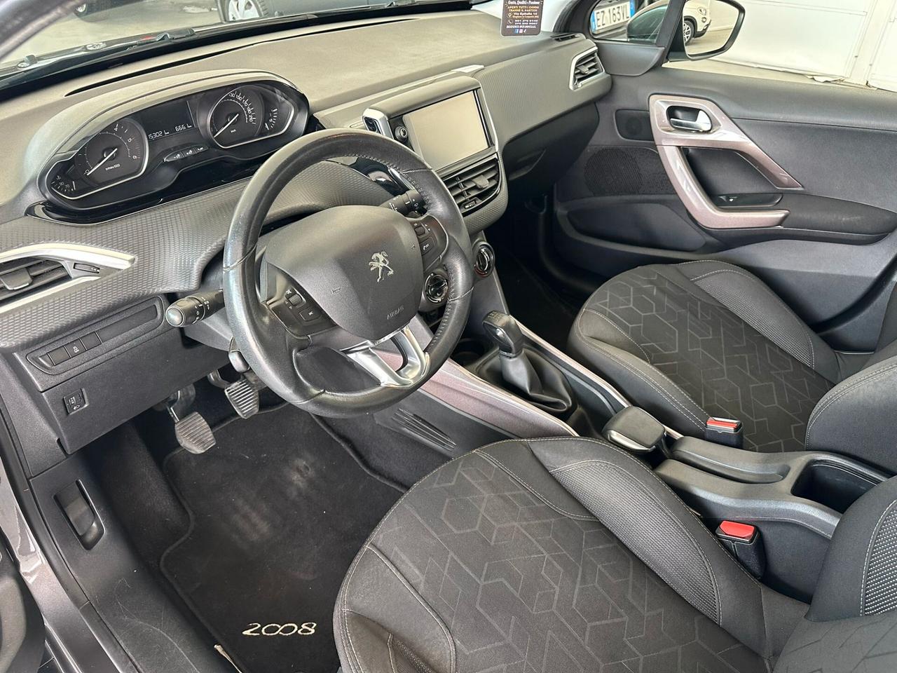 Peugeot 2008 BlueHDi 75 Active 2015