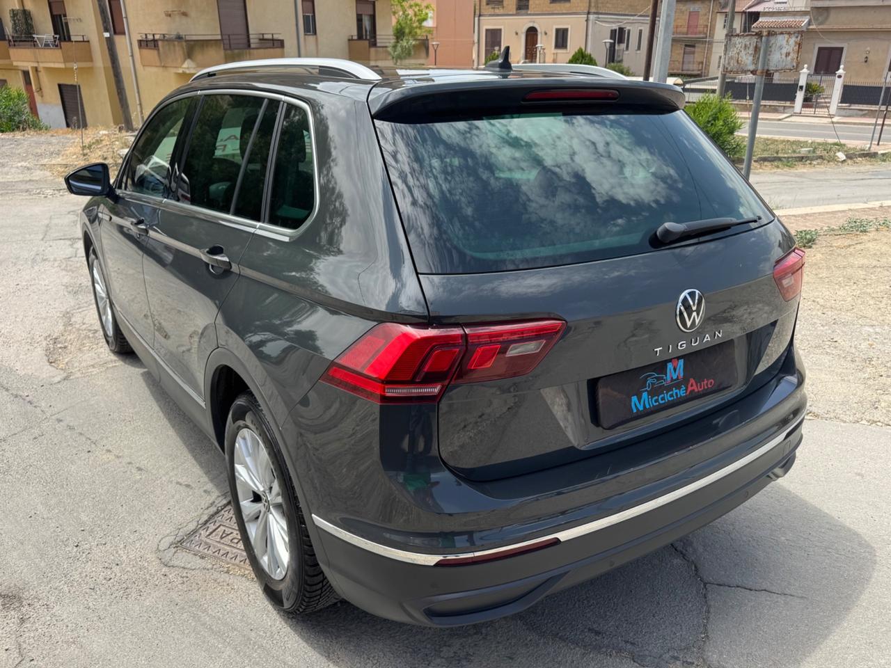VOLKSWAGEN TIGUAN 2.0 TDI LIFE MANUALE FULL IVA