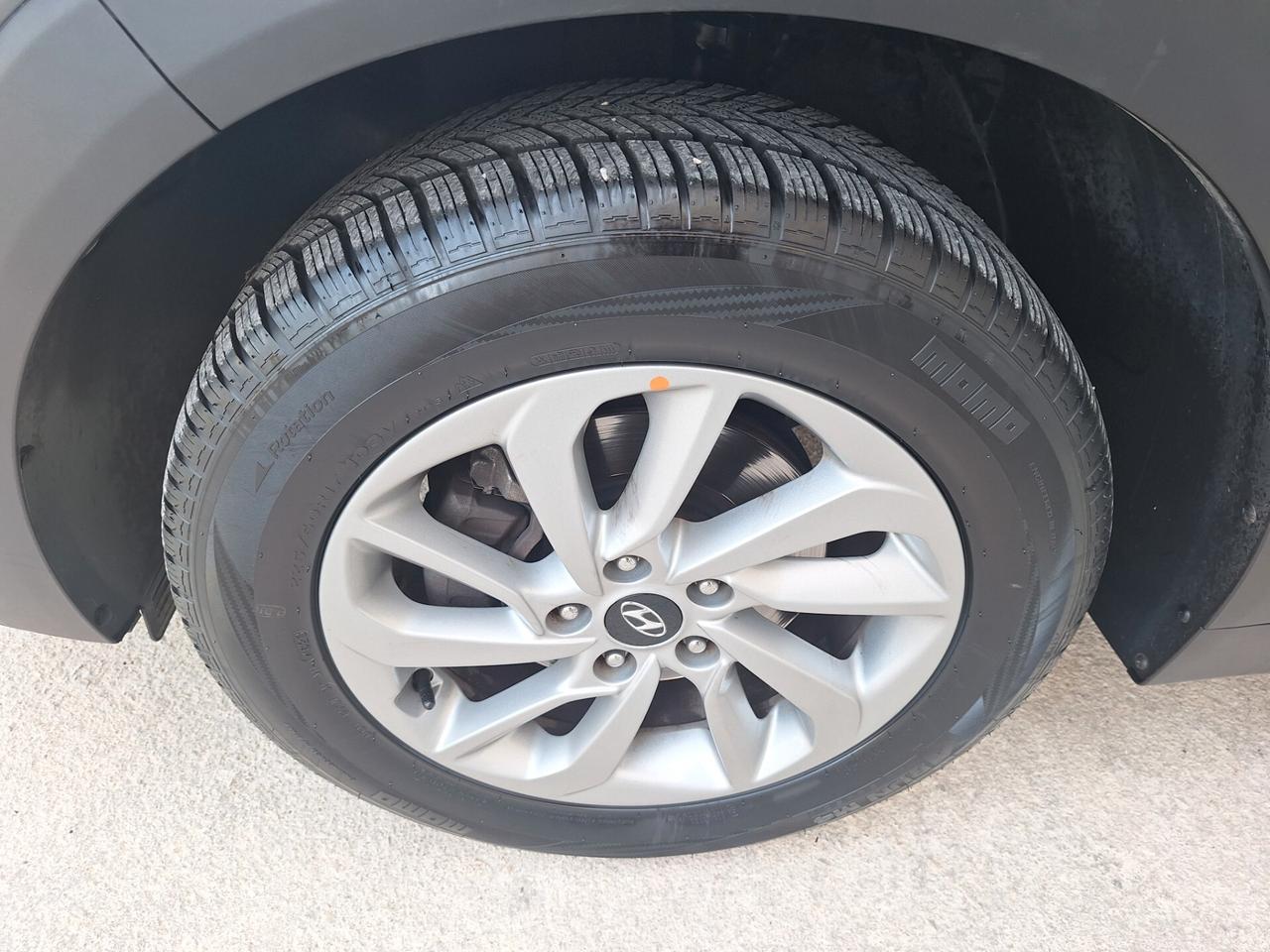 Hyundai Tucson 1.7 crdi X POSSIBLE NAVI CAMERA 2018