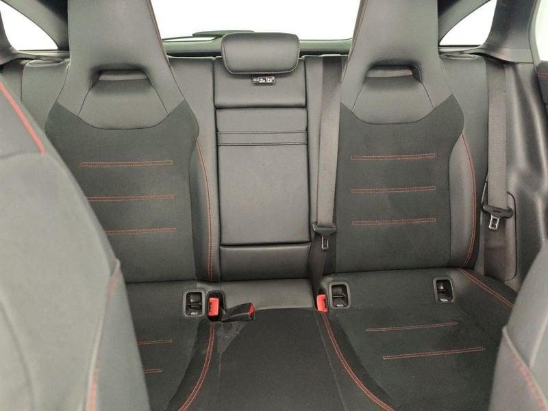 Mercedes-Benz CLA 200 d Automatic Shooting Brake Premium