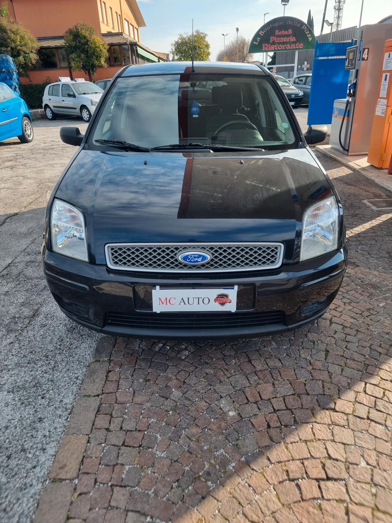 Ford Fusion 1.4 16V 5p. Con 223.000km