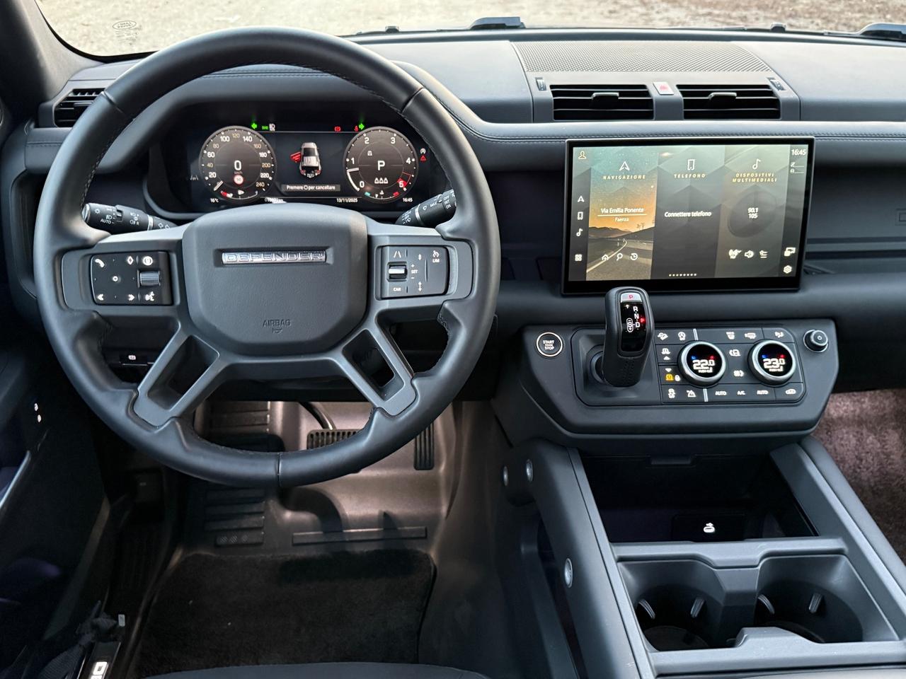 SUBENTRO LEASING -Land Rover Defender 300 CV -
