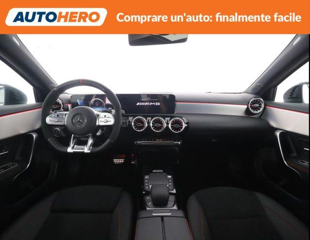 MERCEDES-BENZ A 35 AMG 4Matic Premium
