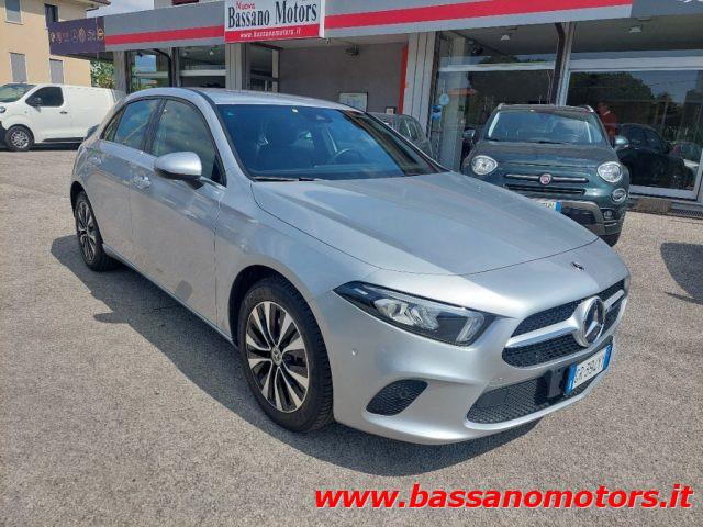 MERCEDES-BENZ A 250 e hybrid EQ Business Plug In