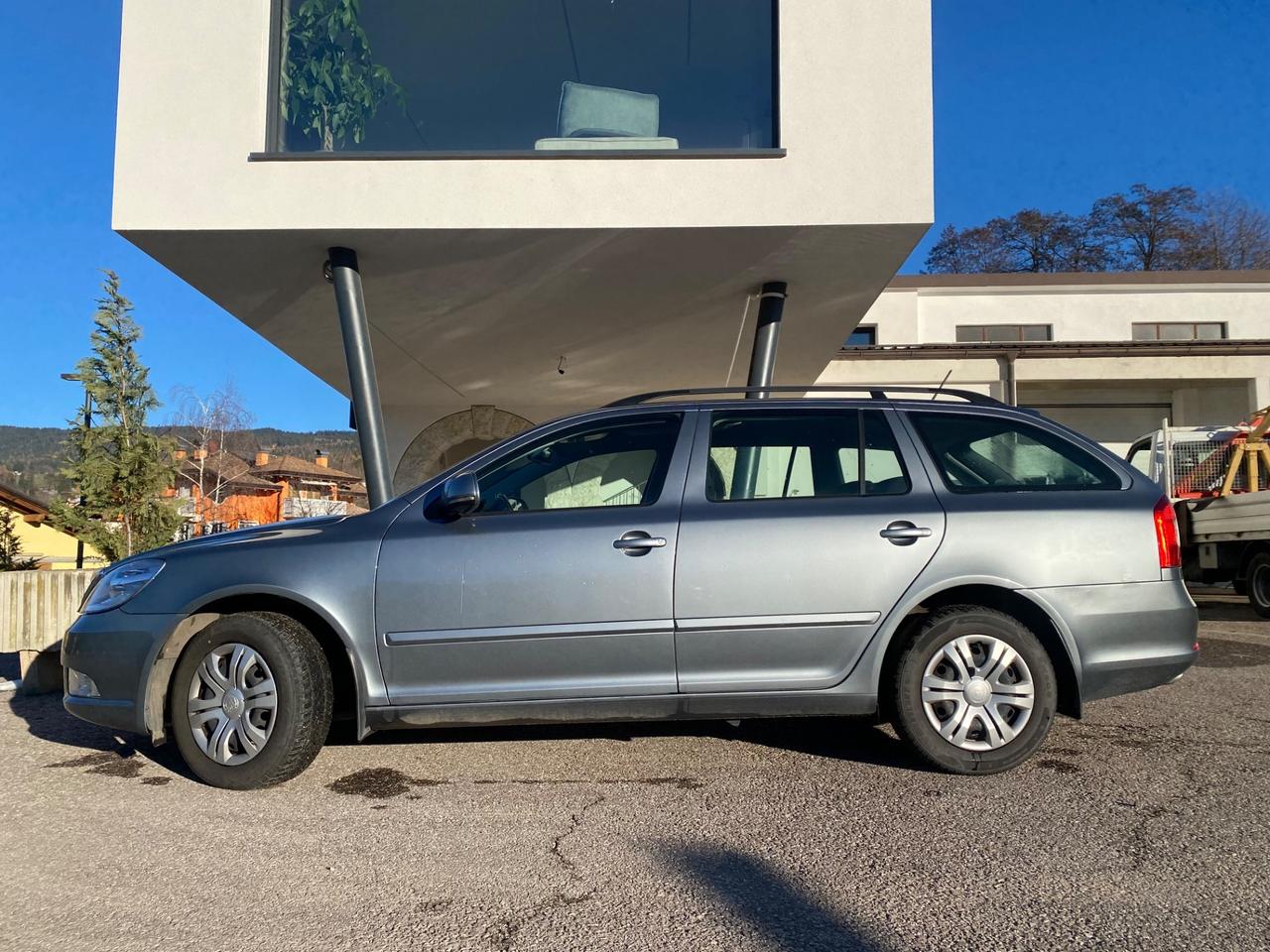 Skoda Octavia 1.6 TDI CR F.AP. Wagon Elegance