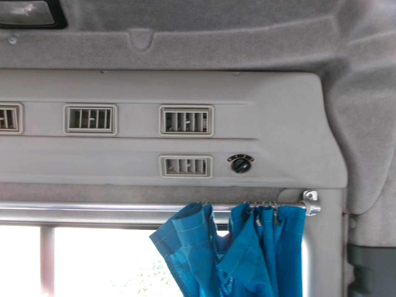Iveco Daily 35-13 c 2.3 td 9 posti con pedana per persone disabili