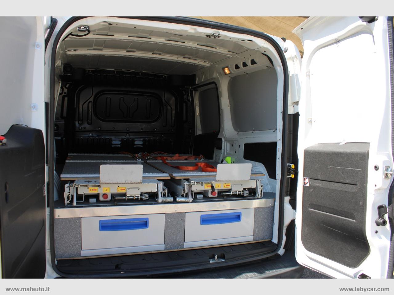 Doblò 1.6MJT 105 PL-TN Cargo Maxi Lam.SX