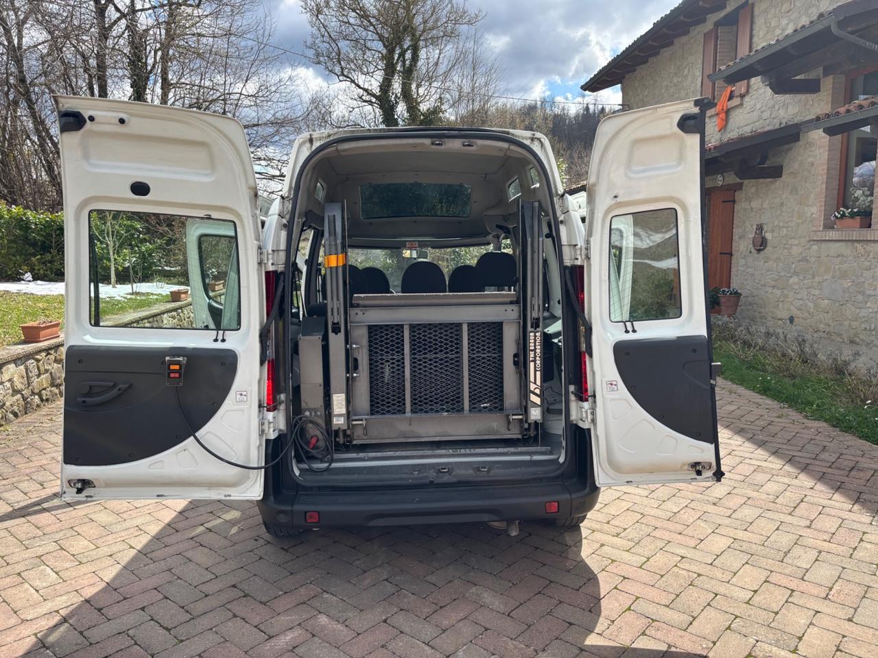 Fiat Doblò 1.3 MJ 16V TRASPORTO DISABILI, RAMPA ELETTRICA
