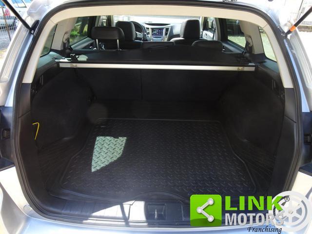 SUBARU OUTBACK SW 2.0D Trend Limited