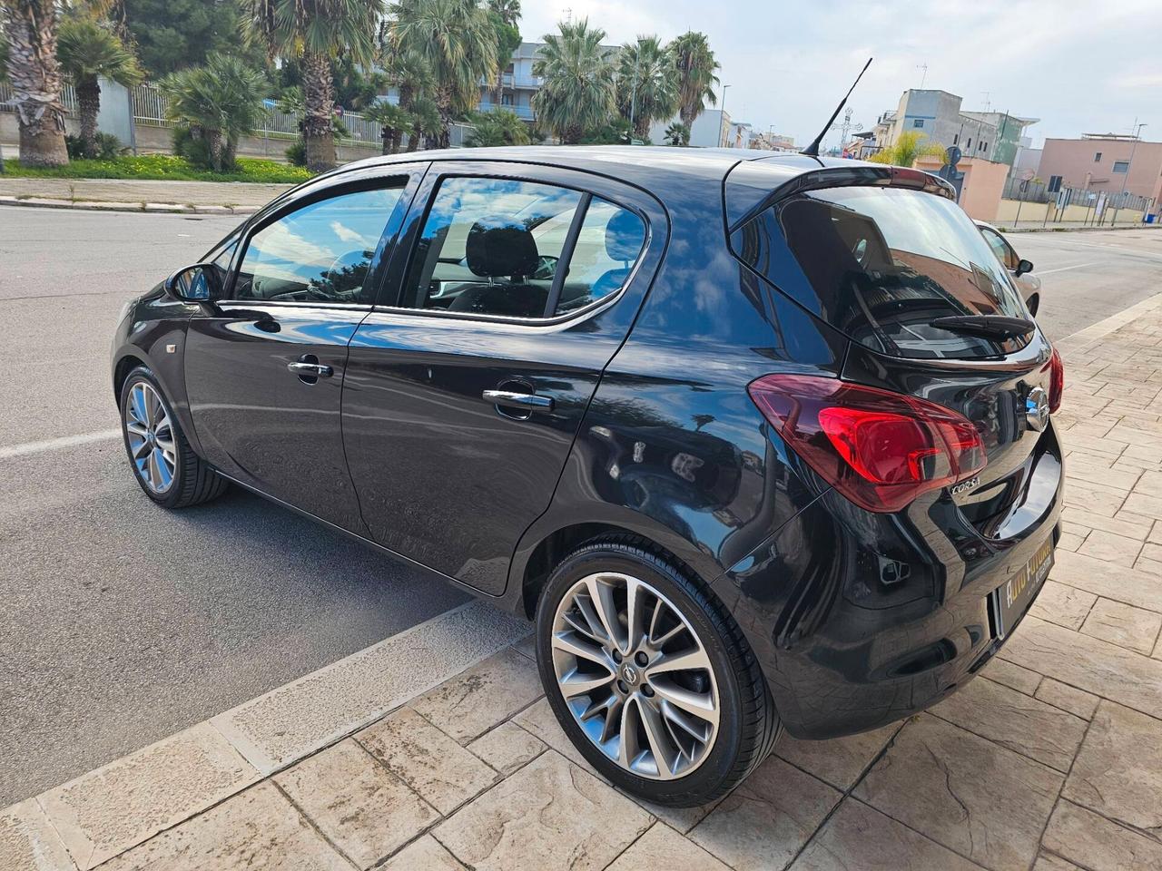 OPEL CORSA 1.3 CDTI 95CV COSMO FULL MOTORE NUOVO