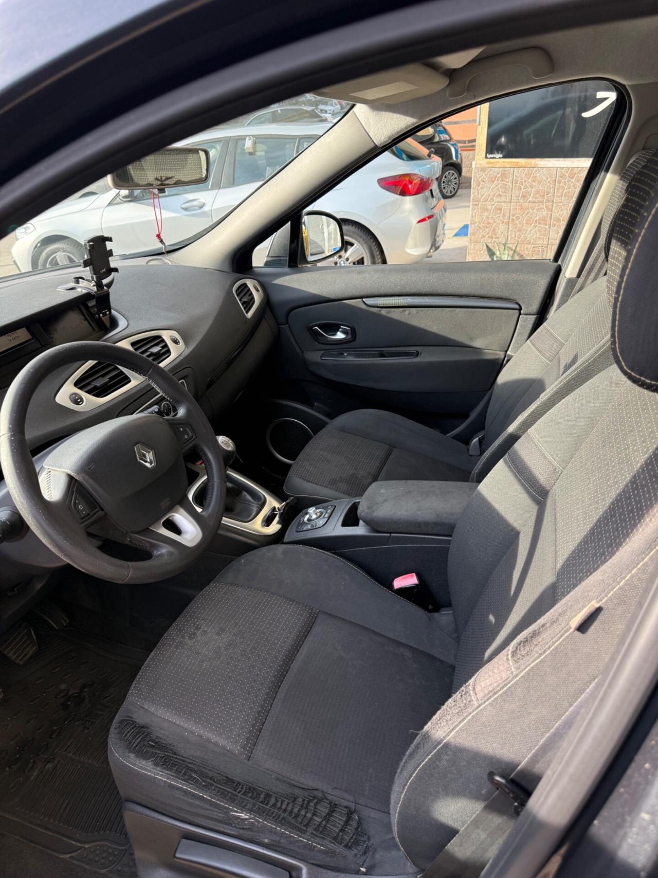Renault Scenic Scénic 1.5 dCi 110CV Dynamique