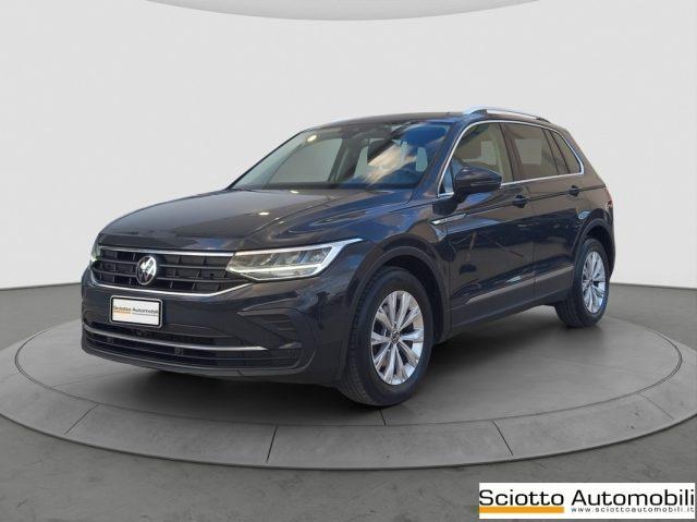 VOLKSWAGEN Tiguan 1.5 TSI ACT Life